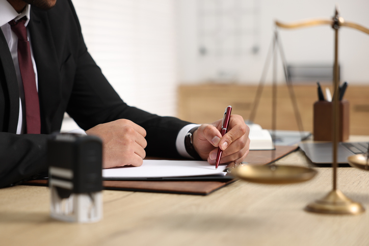 role of a business and corporate law attorney New York City
